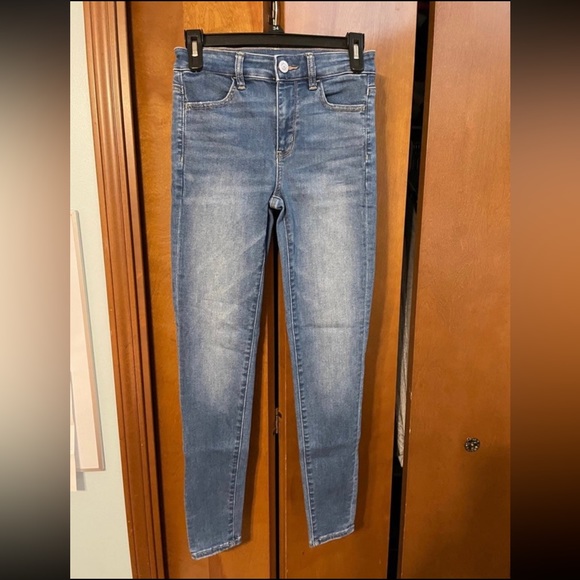 BUNDLE! American Eagle Jeans bundle size 4R - Picture 4 of 9